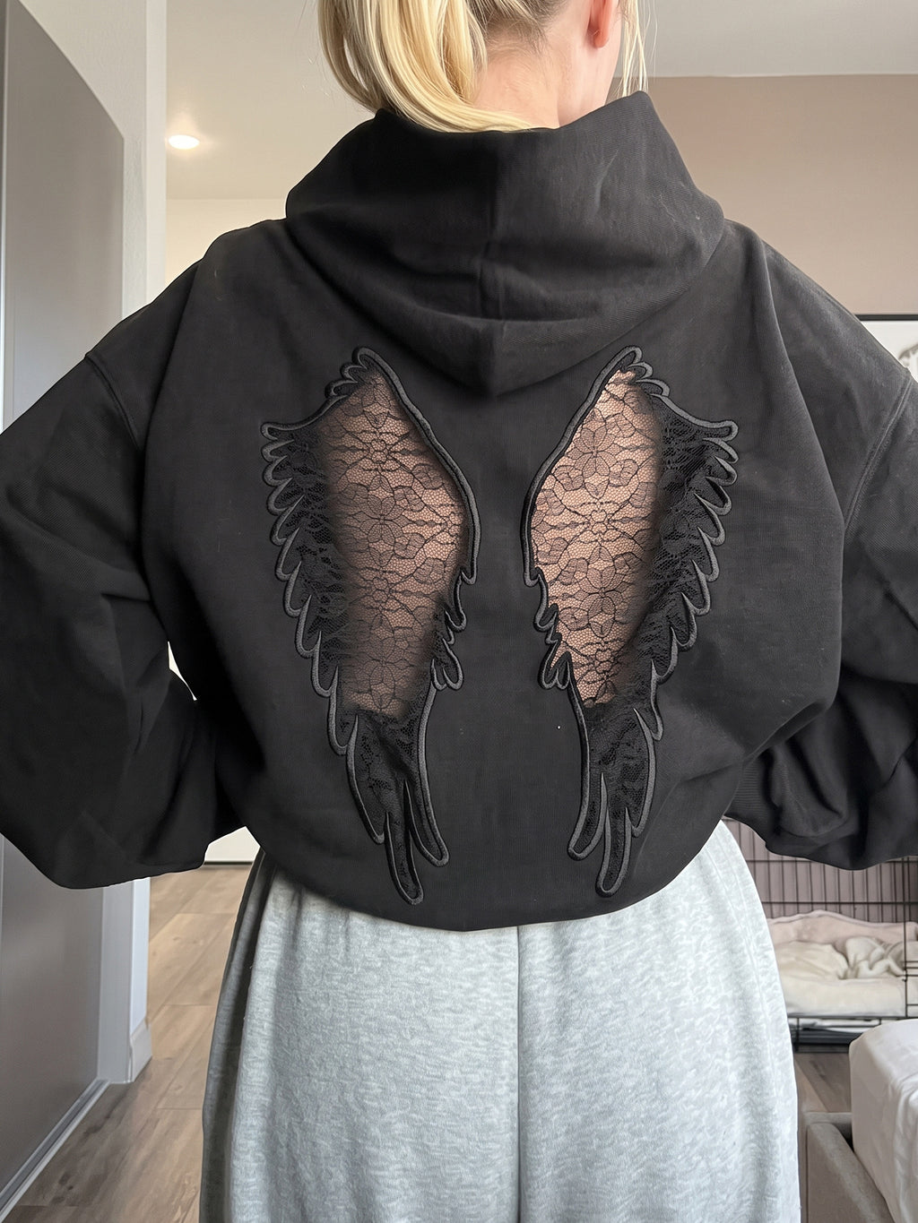 Women's Hooded Long-Sleeve Sweatshirt